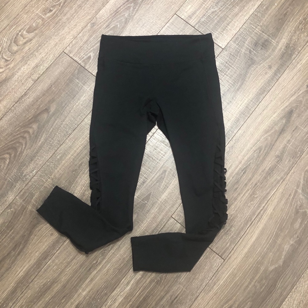 Powerhold by Fabletics mid rise mesh leggings! - Picture 2 of 5